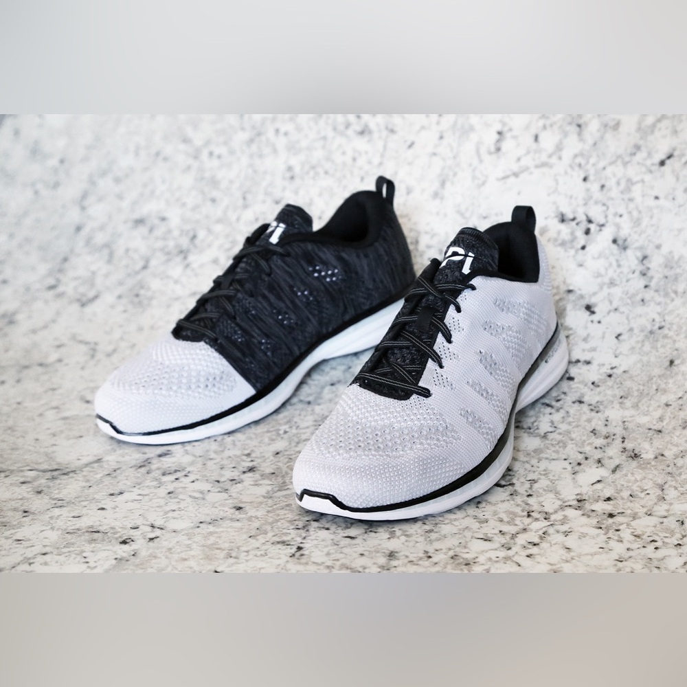 NWT Women's TechLoom Pro White / Black / Cosmic Grey
